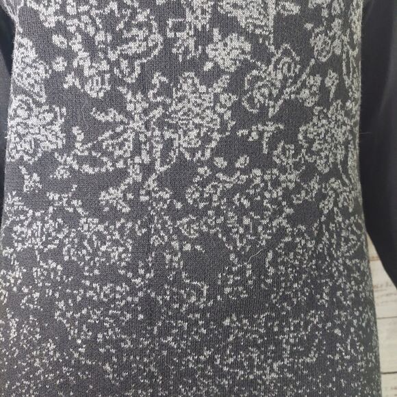 NWT Womans Thyme Maternity/Nursing Sweater Dress sz XS - Picture 3 of 14